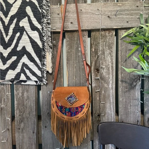 Vintage Boho Western Leather Crossbody Purse - Picture 1 of 5